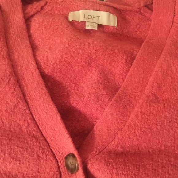 Ann Taylor Loft three button salmon cardigan! - Picture 4 of 5